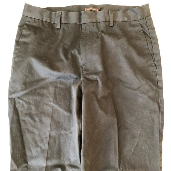 Dockers 34 x 32  Black Pants - Picture 5 of 9